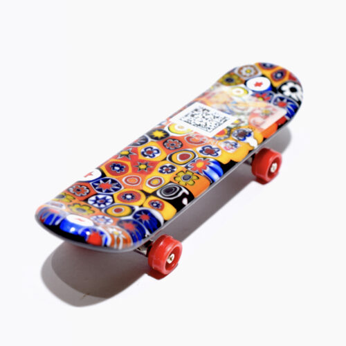 skateboard in vetro di murano