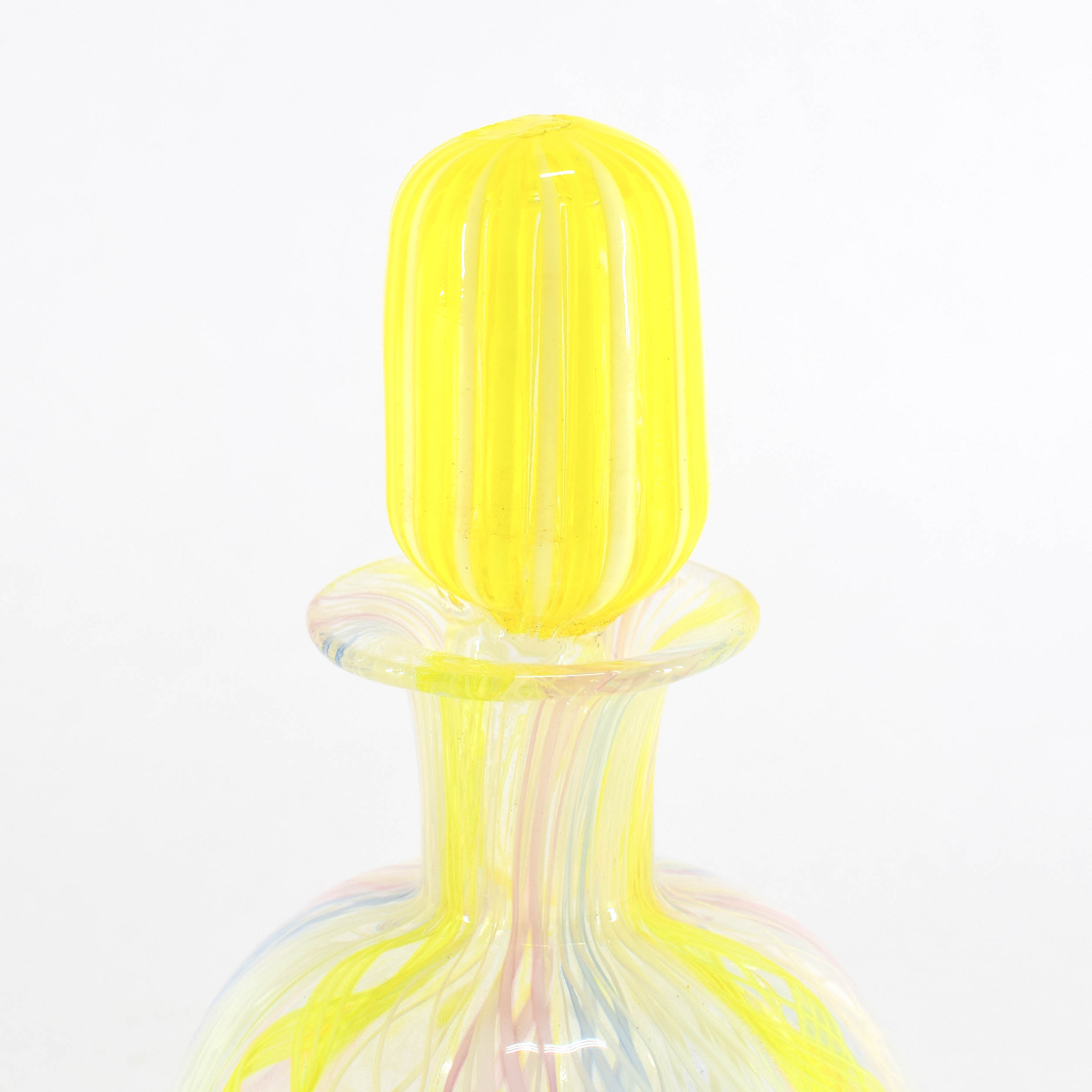 murano-glass-bottle-21035